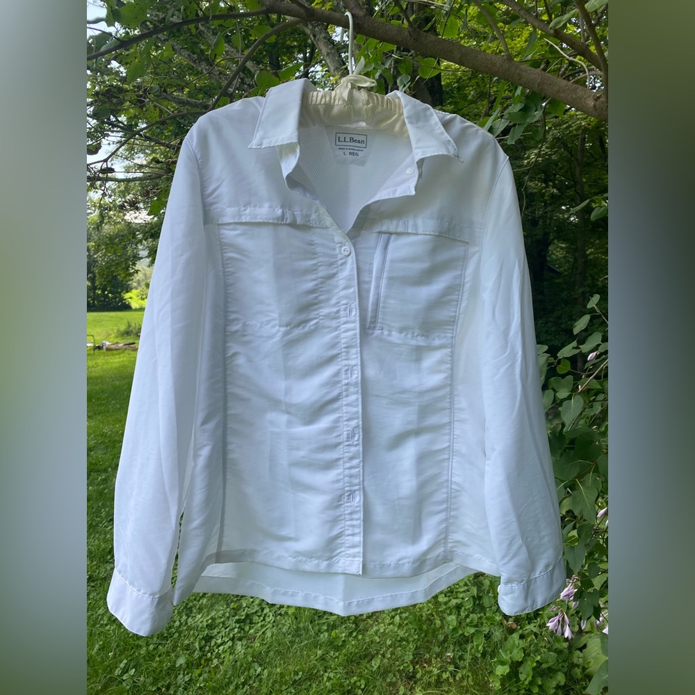 - L.L bean outdoor shirt! Size Ladies regular